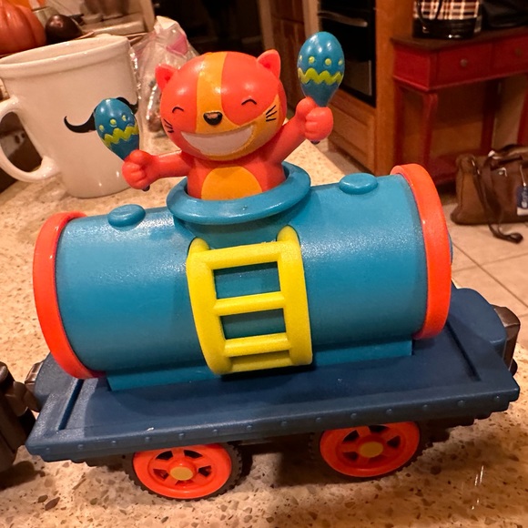 B Toys The Critter Express 7 Cars /. Great Replacement Cars Option w/o Track - Picture 4 of 15